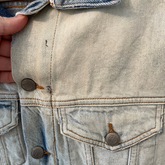 Zara Graffiti Art Oversized Distressed Denim Jacket - Picture 5 of 15